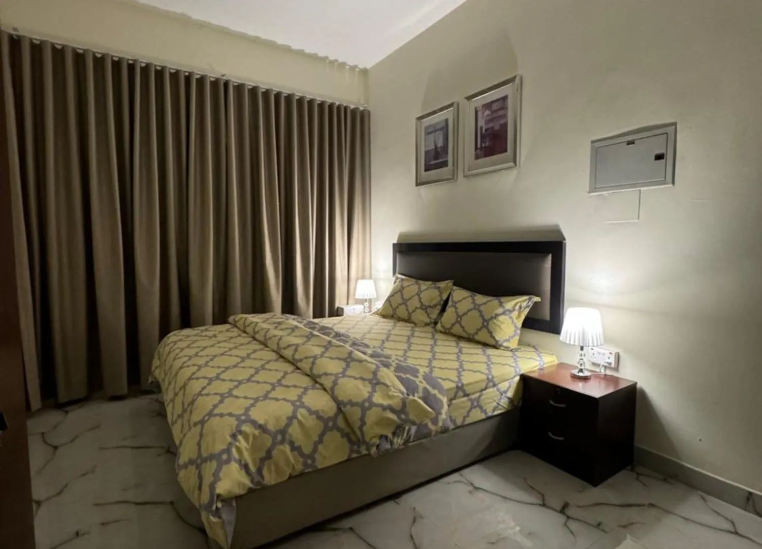 Δωμάτια σε οικογενειακή κατοικία Brand New Independent Studio Apartments Near Union Metro Station Ντουμπάι