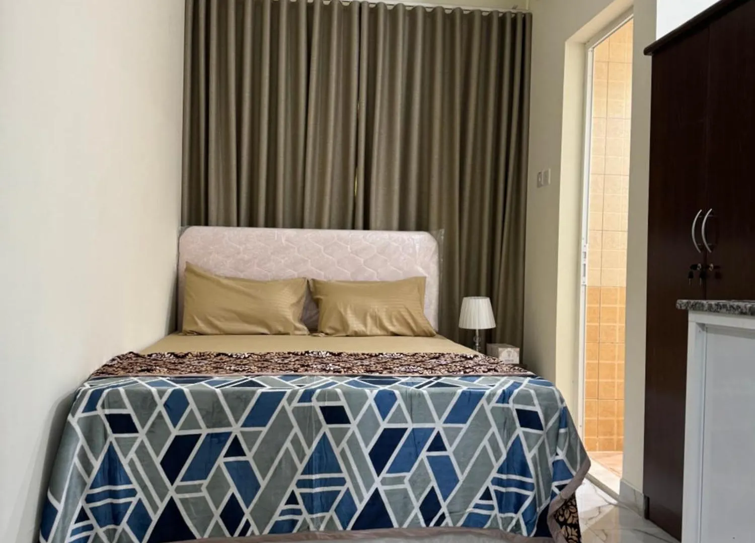 Brand New Independent Studio Apartments Near Union Metro Station Ντουμπάι 0*,  Ηνωμένα Αραβικά Εμιράτα